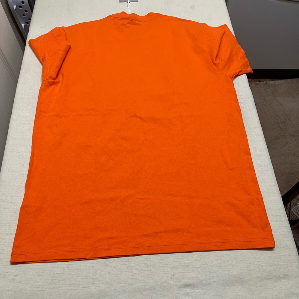 NWT Everlane men’s M organic cotton orange premium weight crew tee - Picture 7 of 12